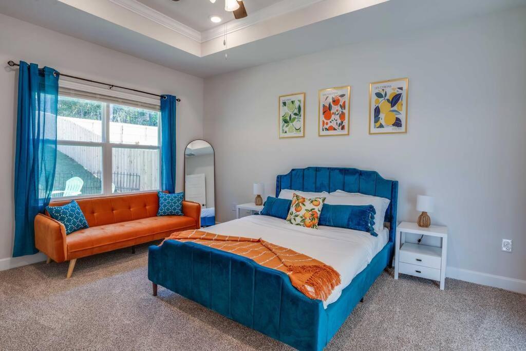Citrus Cottage: Comfy - Hwy 10 - Peaceful Retreat Hébergement de vacances