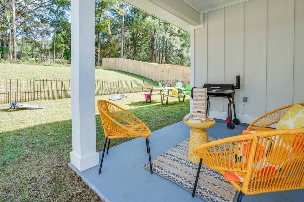 Hébergement de vacances Citrus Cottage: Comfy - Hwy 10 - Peaceful Retreat