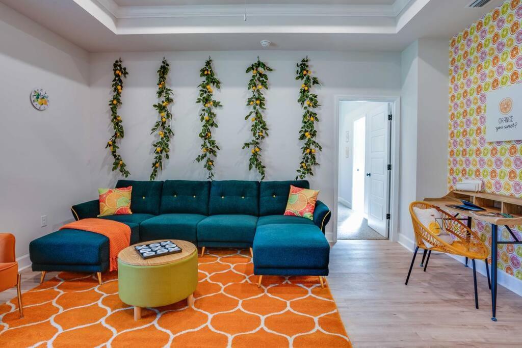 Citrus Cottage: Comfy - Hwy 10 - Peaceful Retreat Tallahassee